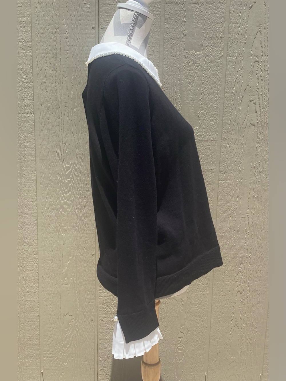 CeCe Medium Collared Sweater - Picture 5 of 9